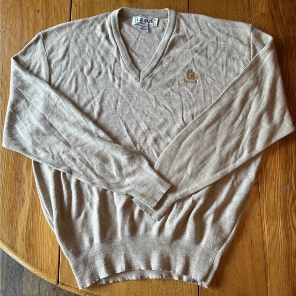 Izod V-Neck Sweater Mens Large Tan Excellent Pullover‎ Knit Casual Layering